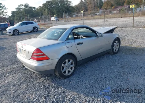 1998 Mercedes-Benz Slk 230 z USA, uszkodzony, nr VIN WDBKK47F6WF013716